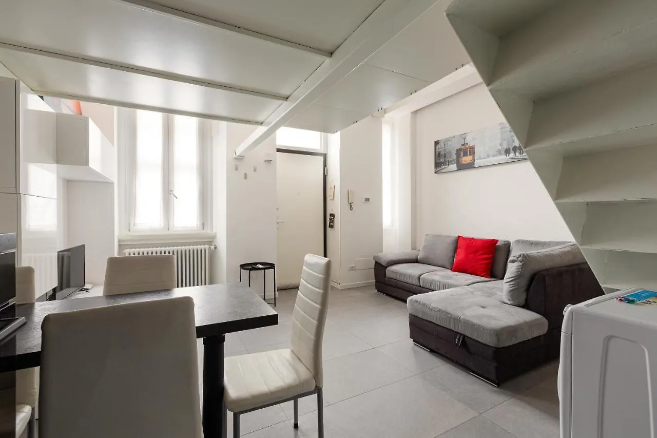 Cosy And Quiet Apartment In Milano 0*, Milan